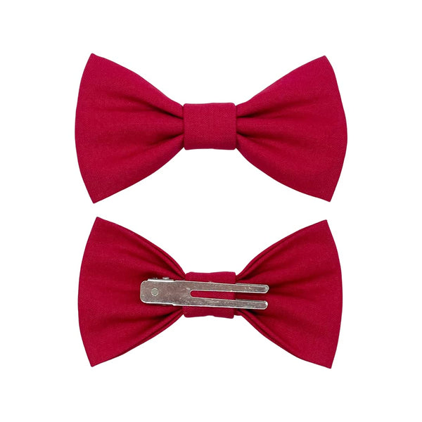 Red pre-tied bow tie for babies and boys