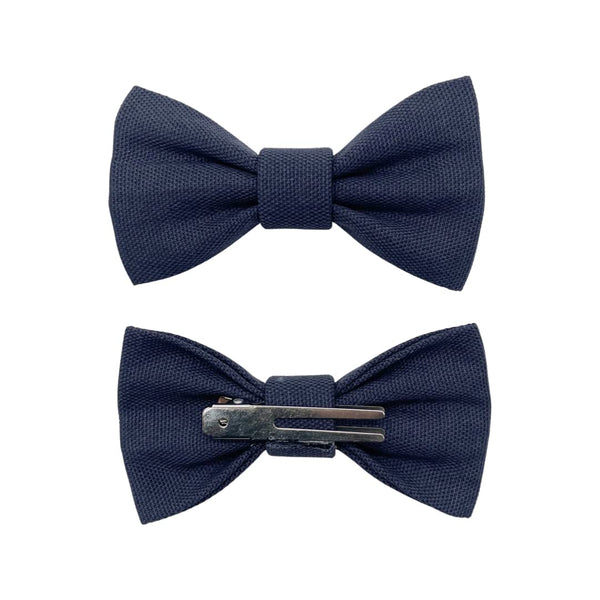 Woven navy pre-tied bow tie for babies and boys
